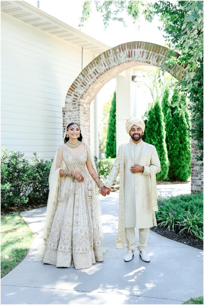 Elegant and classic Indian bridal portraits—gorgeous South Asian wedding photography at a luxury venue!